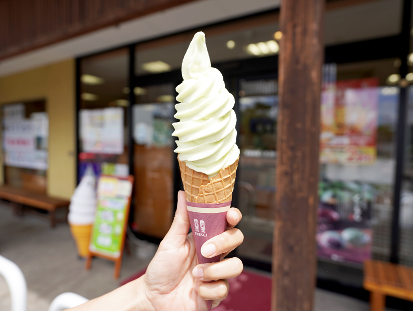 急にソフトクリームが食べたくなったらここへGO！もち吉の大きなソフト